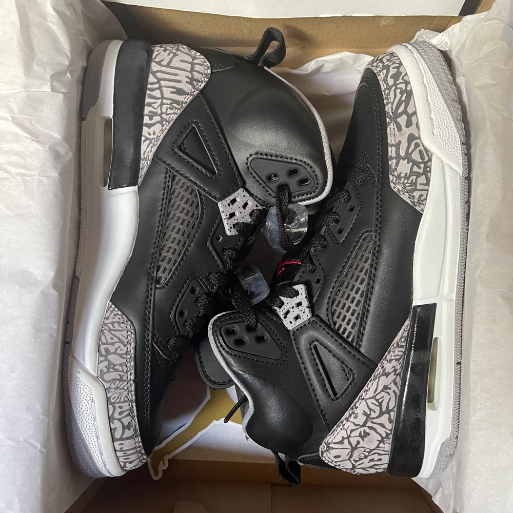 Jordan Spizike 4.5Y
